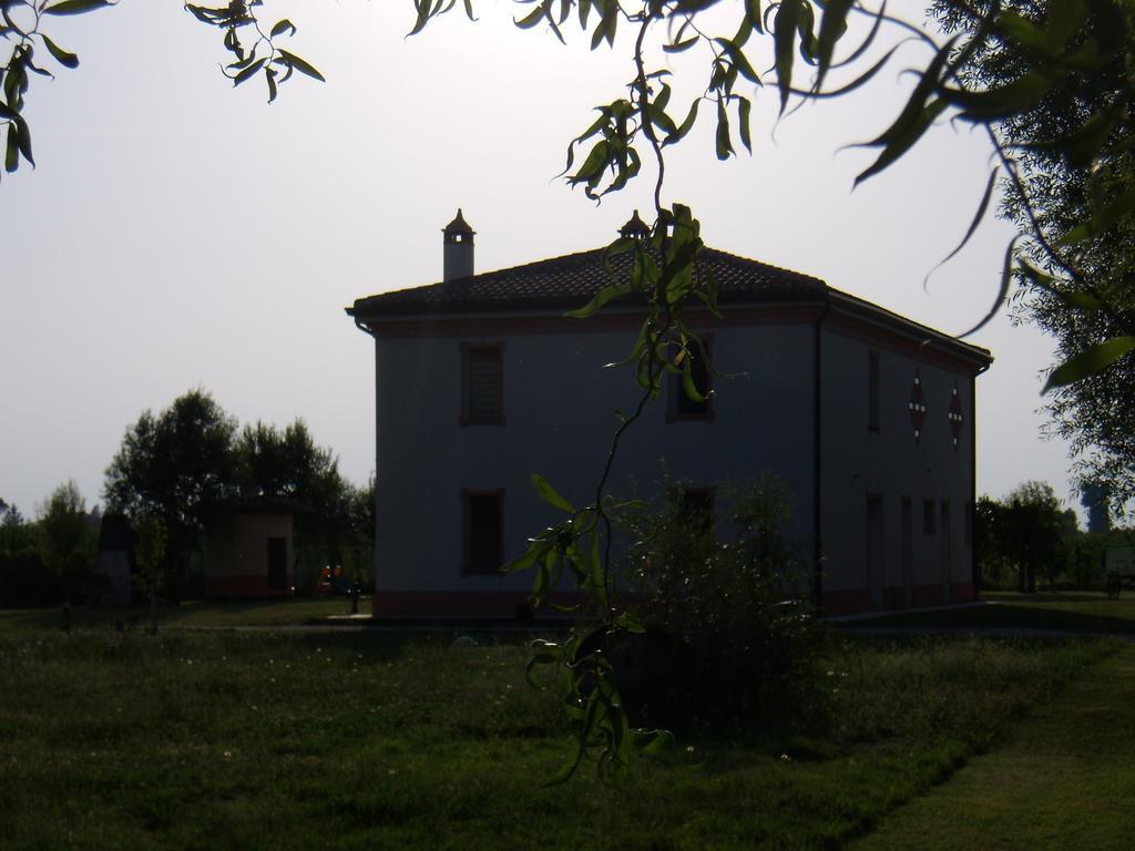 Antico Casale Dei Sogni Agriturismo Луго Экстерьер фото